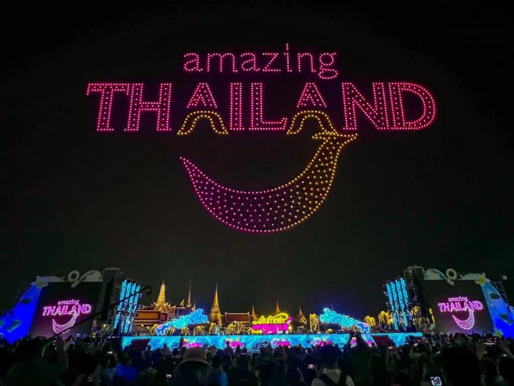 ตัวอย่างการแสดงโดรน มากกว่า 1,000 ลำ